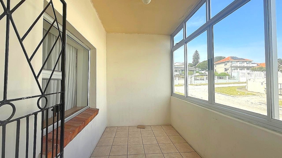 2 Bedroom Property for Sale in Humewood Eastern Cape
